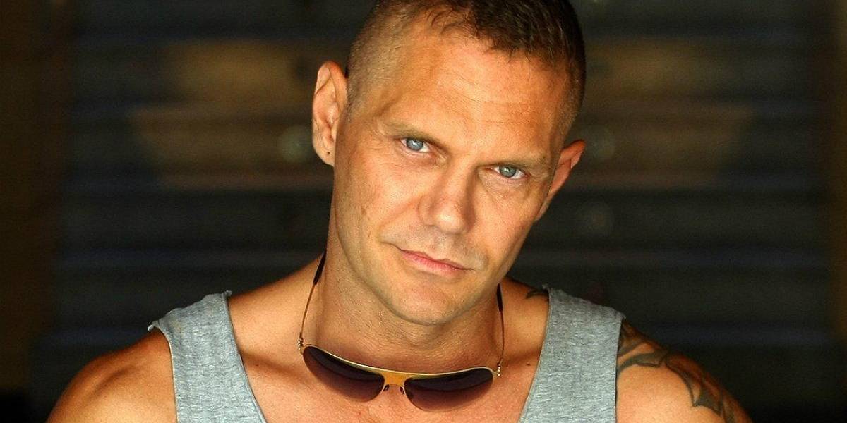 España: actor porno es investigado por un asesinado ritual de inhalación de veneno de sapo