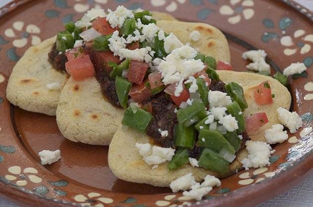 Tlacoyos
