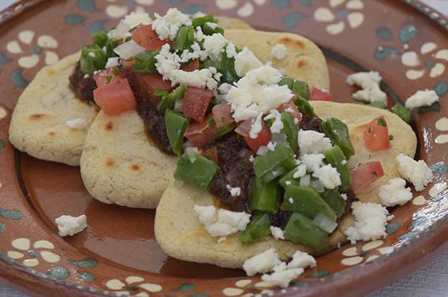 Tlacoyos