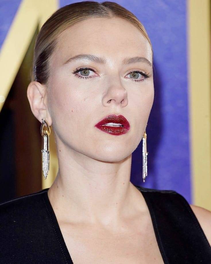 Scarlett Johansson Scarlett Johansson