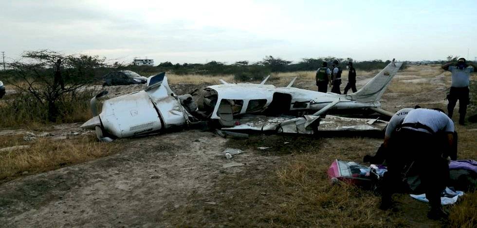 Avioneta ecuatoriana que se accidentó en Tumbes, Perú