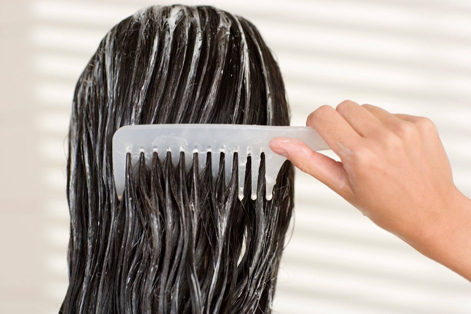 El yogurt y el huevo hacen una combinación perfecta para darle brillo al cabello Mascarilla