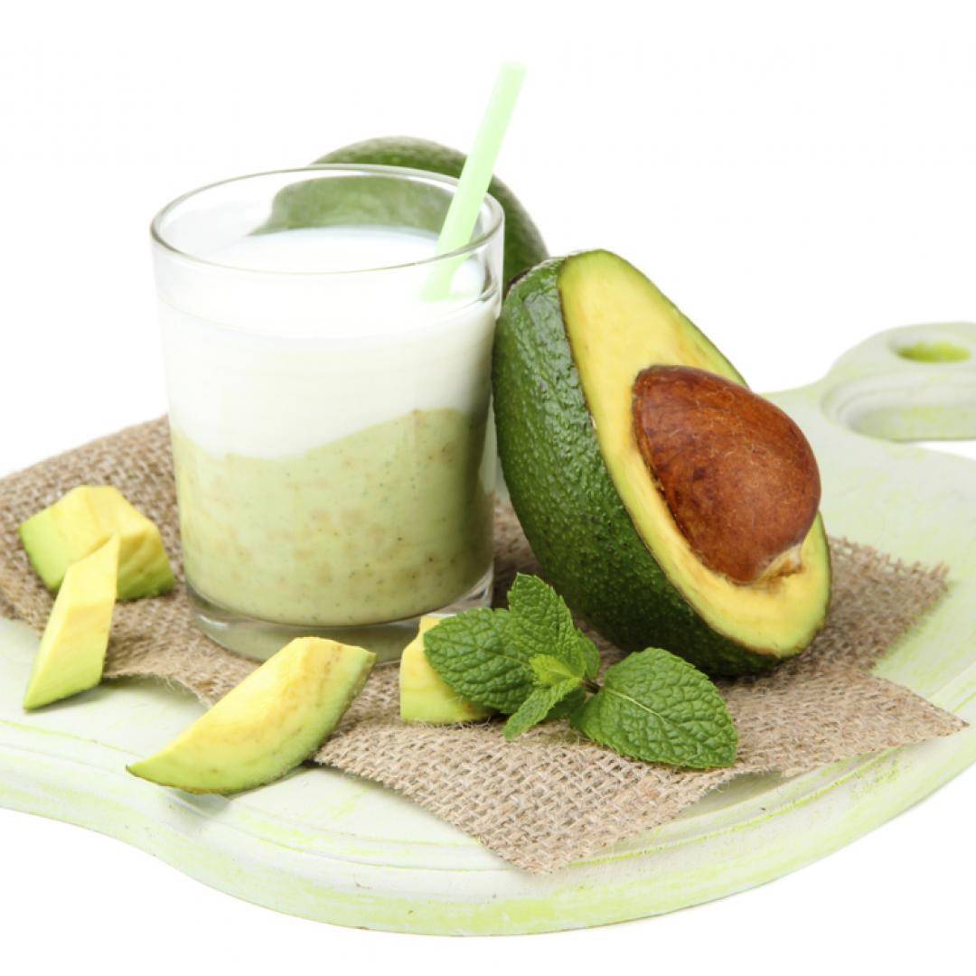 La avena, el aguacate y el salmón tienen importantes proteínas que nos ayudan a concentrarnos Concentración