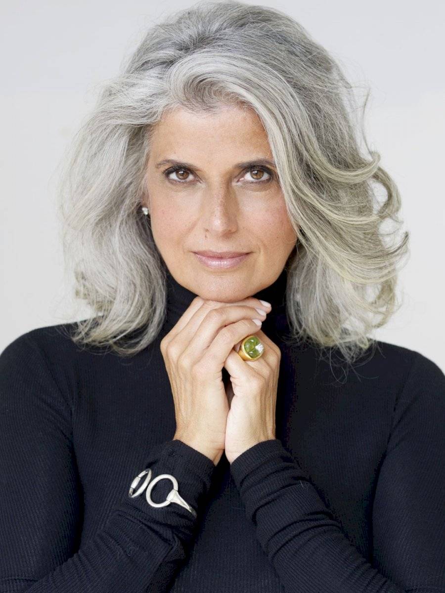 Lavarte con dos champús es recomendado para mantener el color de tu cabello
