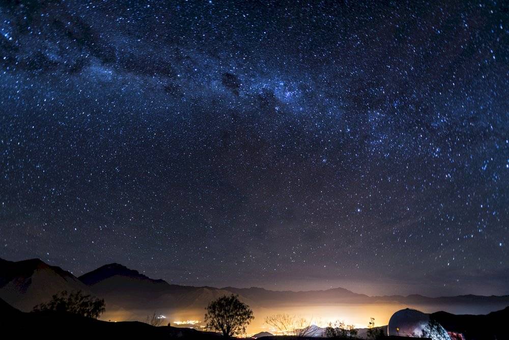 Patrón de radio en el espacio