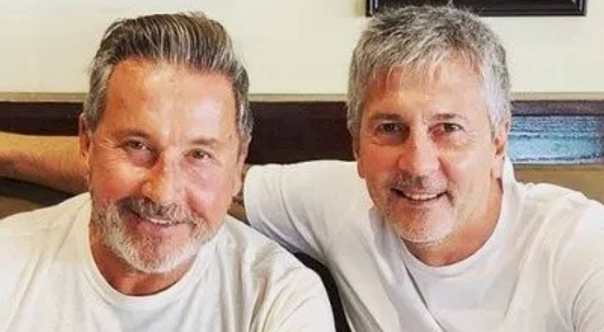 Ricardo Montaner junto al papá de Leonel Messi. El parecido es increíble