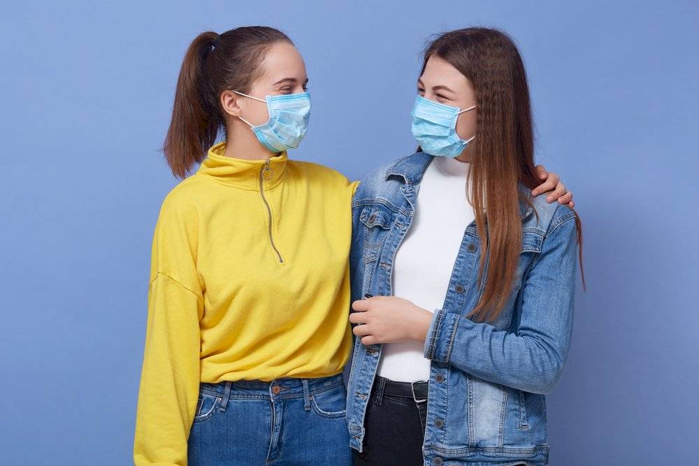 abrazos después del coronavirus