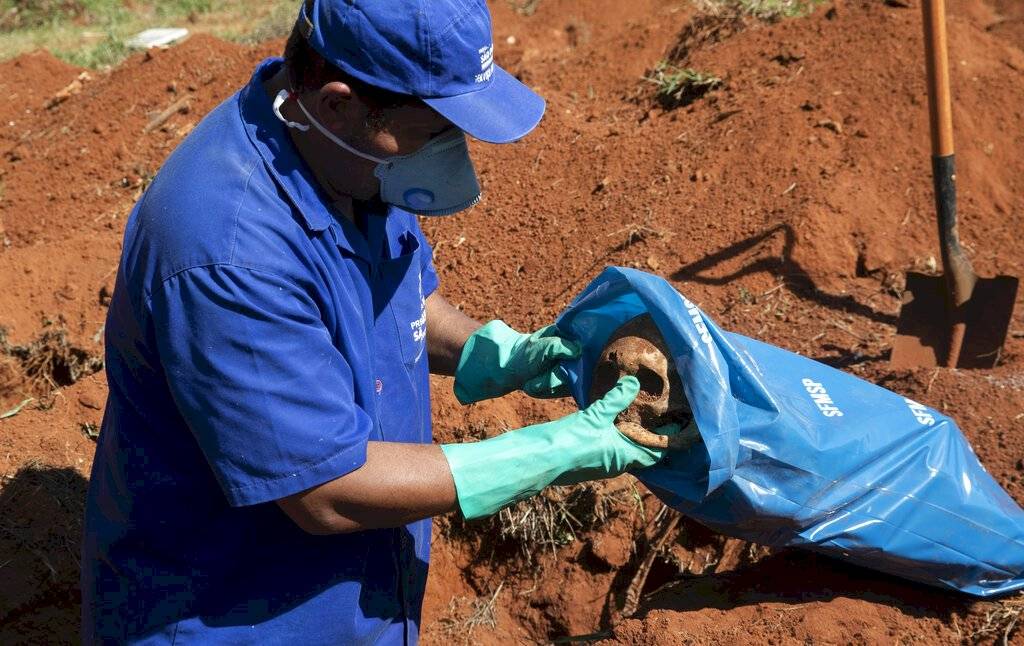 Cementerios tumbas Brasil