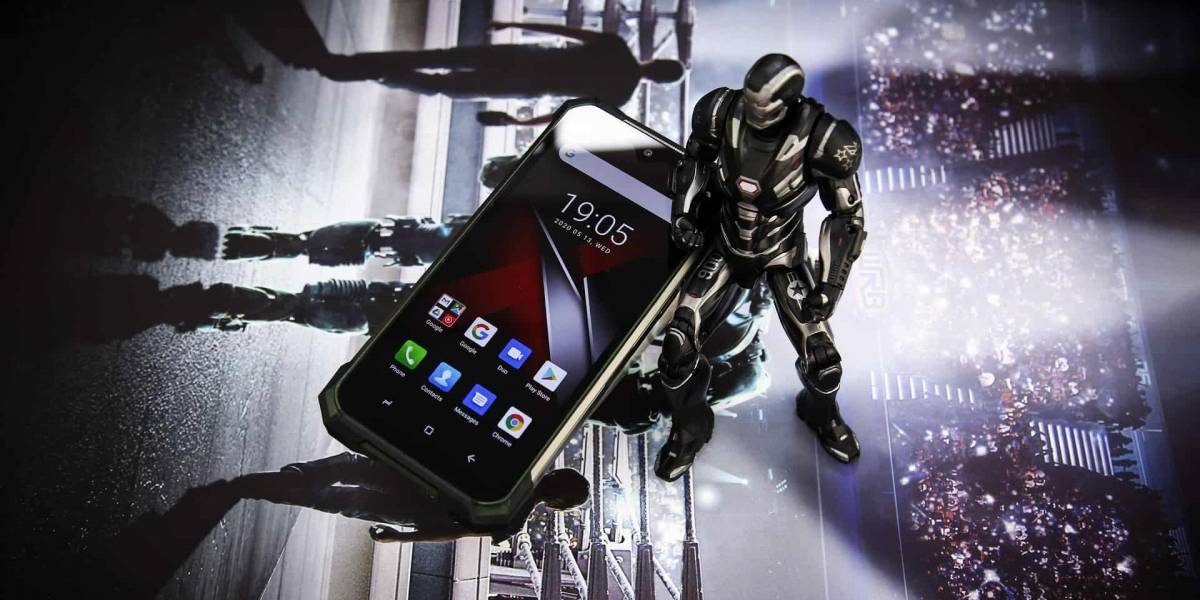 Conoce el celular chino todo terreno cuya batería dura hasta 8 días y resiste temperaturas extremas