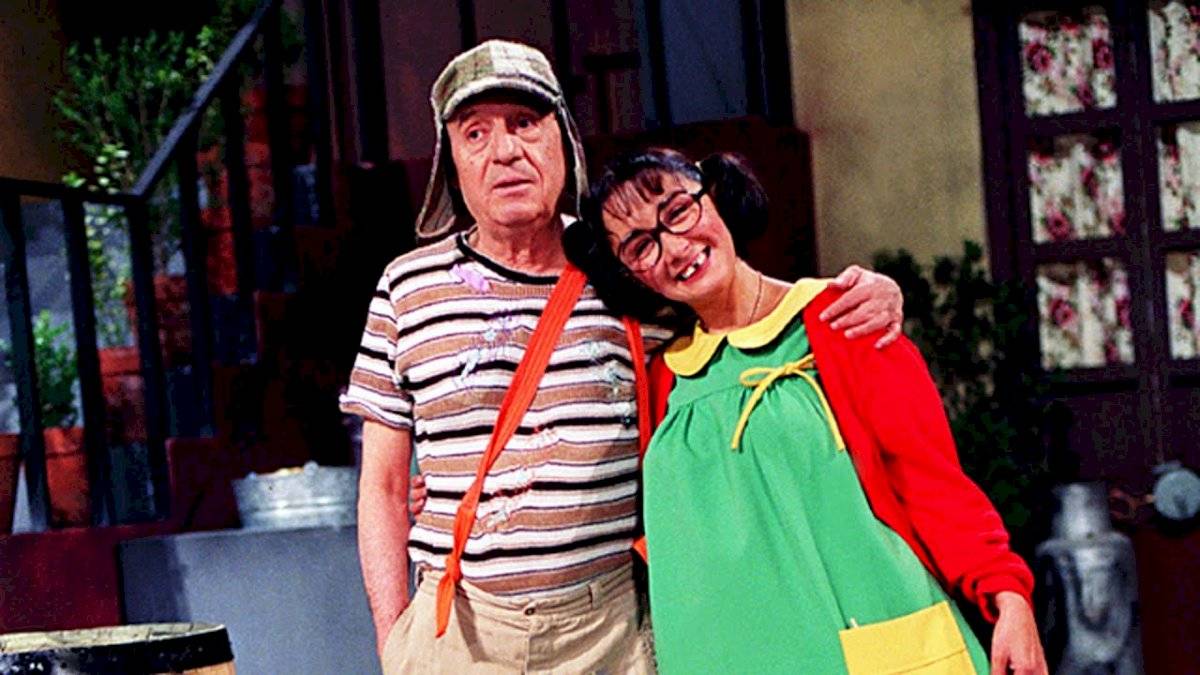 "La Chilindrina" junto al popular "Chavo del 8", Roberto Gómez Bolaños