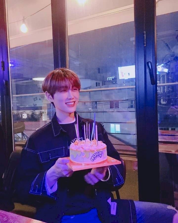 Yohan, estrella del K-Pop con el grupo TST