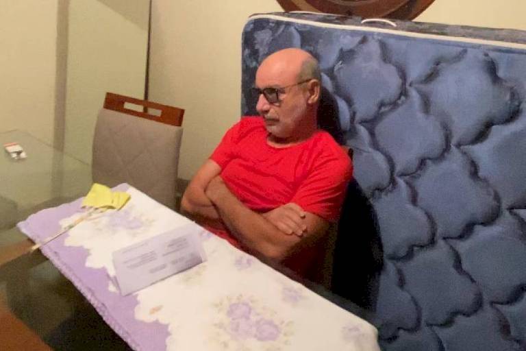 Fabrício Queiroz no momento da prisão