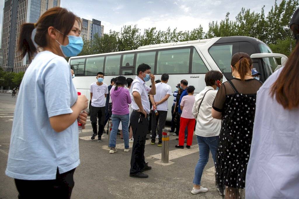 No podrán abandonar Beijing personas que hayan dado positivo por Covid-19, contactos cercanos, casos asintomáticos