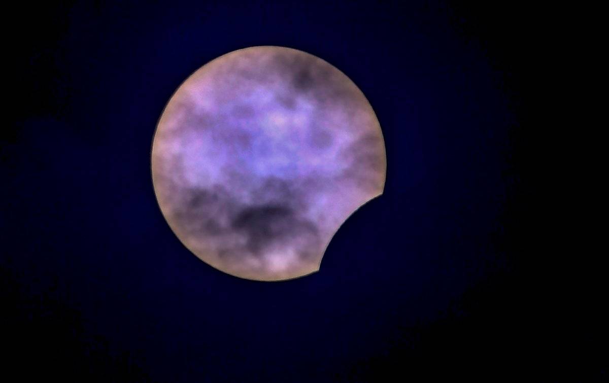 Eclipse solar anular parcial visto desde Kokino