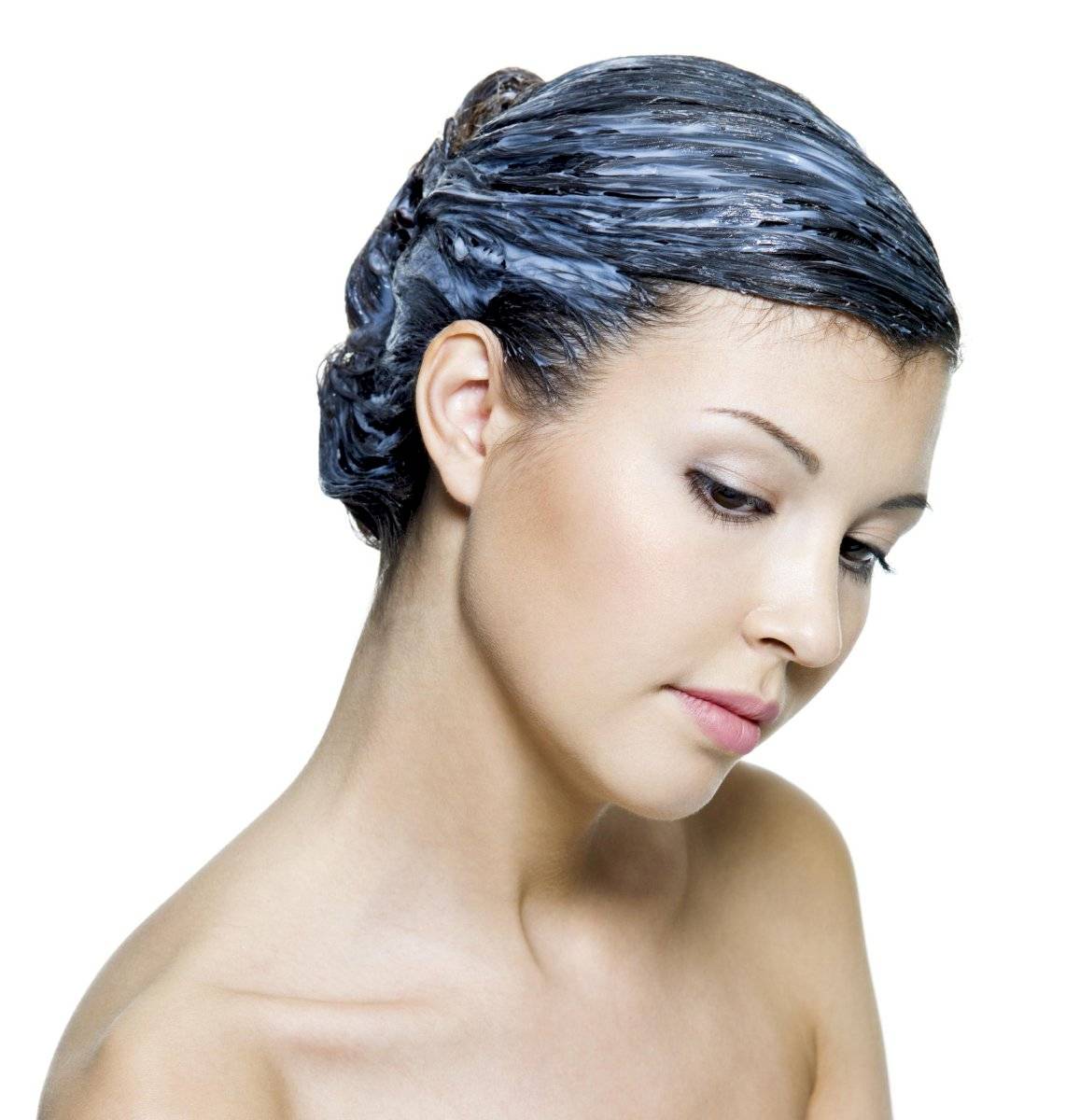 Aprende a hacer una mascarilla de plátano perfecta para detener la caída del cabello