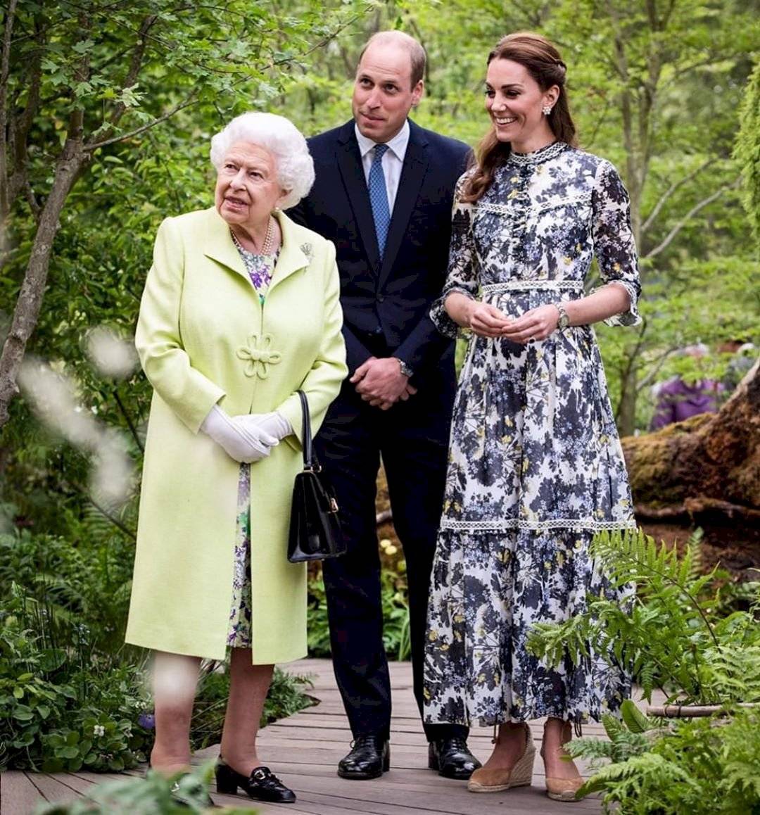 Reina Isabel II