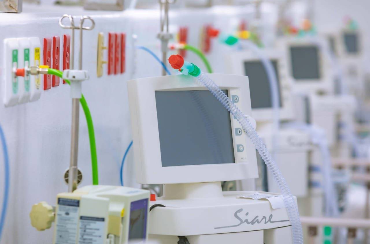Equipos médicos del Hospital El Salvador