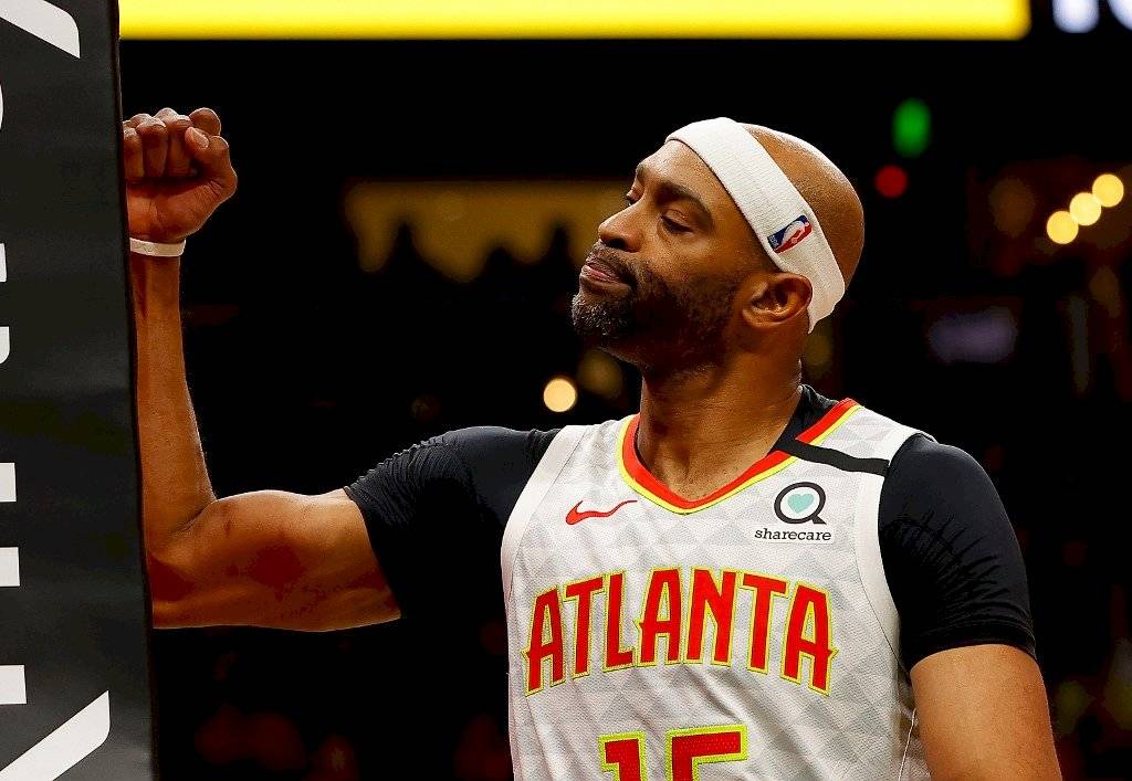 Vince Carter se retira de la NBA