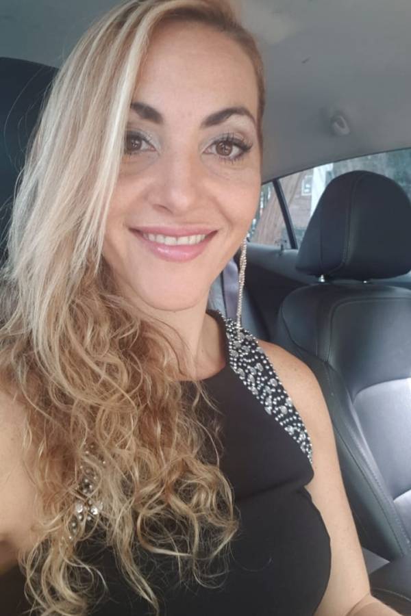 Laura Fernández