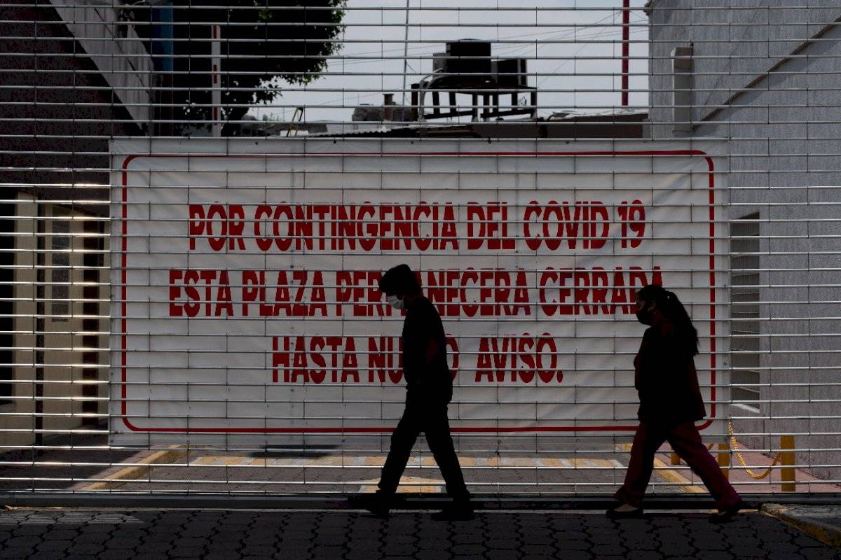 Advertencia de contagio en las plaza comerciales,