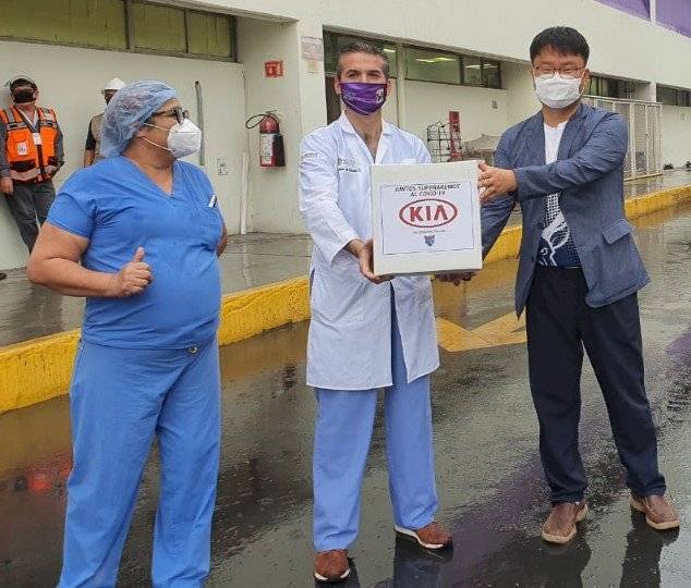 KIA Motors México dona despensas en Nuevo León