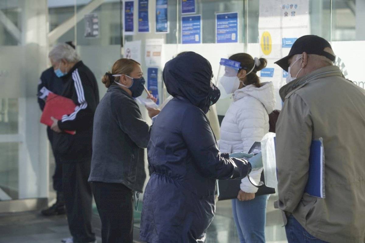 Fila en la Plataforma Financiera