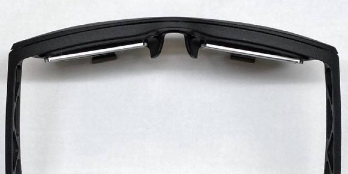 Facebook y su prototipo de sus auriculares de realidad virtual con estilo de gafas cuadradas
