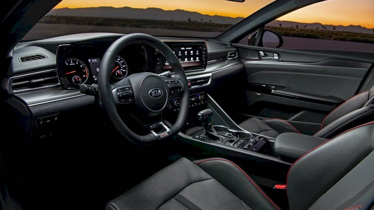 KIA Optima 2021