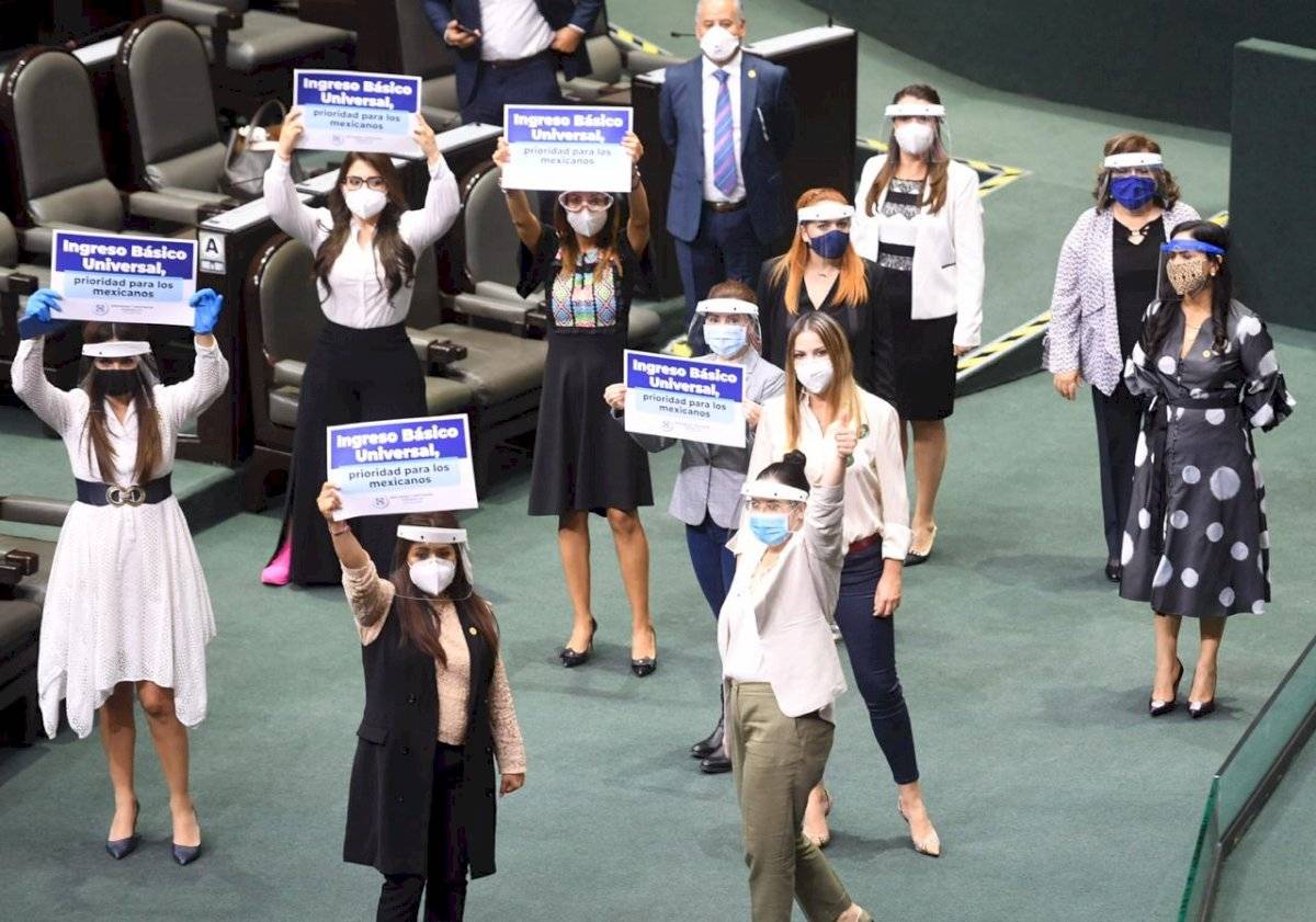 Diputados del PAN se manifestaron.