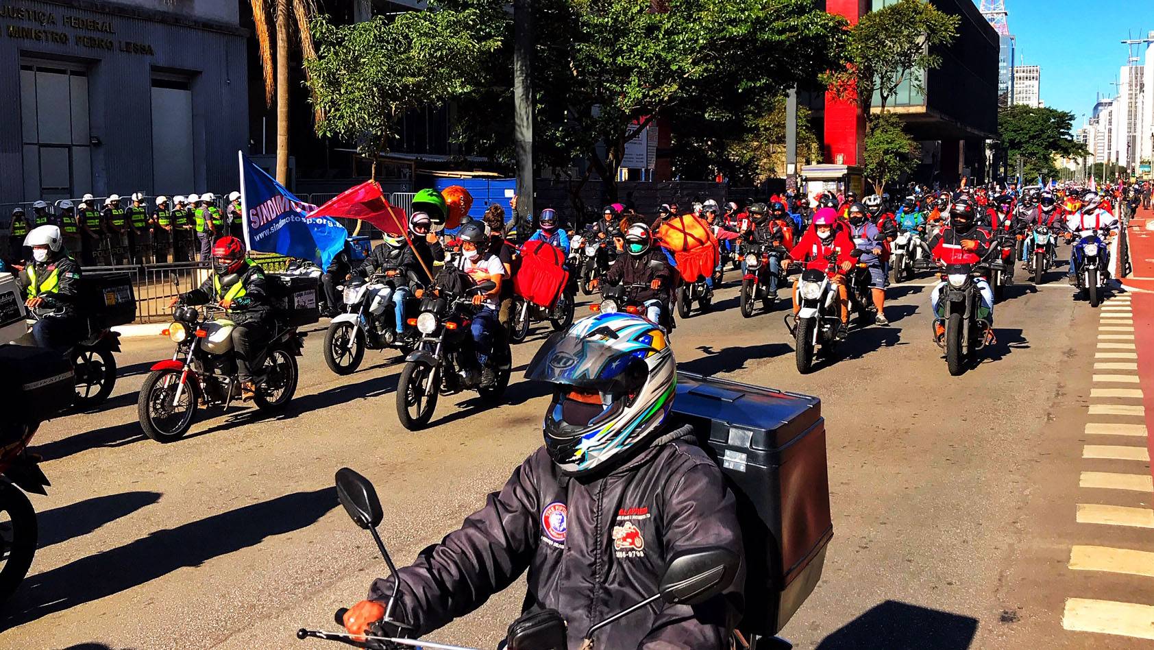 Greve dos entregadores de aplicativos na Avenida Paulista Greve dos entregadores de aplicativos na Avenida Paulista