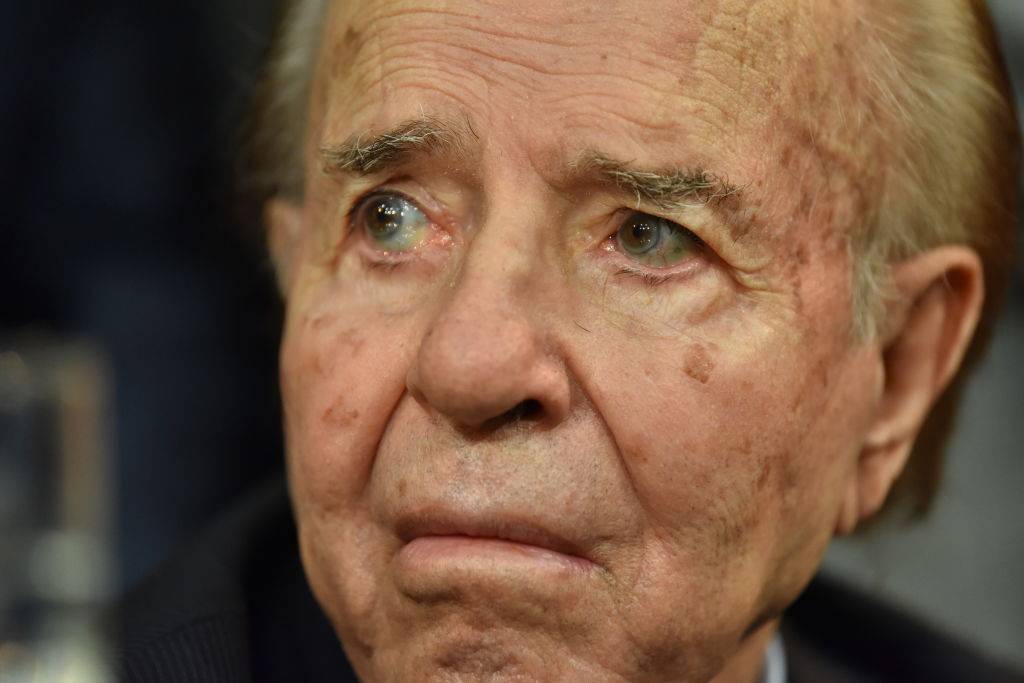 Carlos Menem cumple 90 años este jueves / Foto: Getty Images