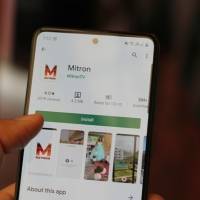 Android: Cómo encontrar la información de contacto del programador de una app