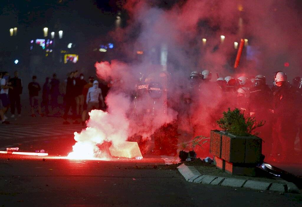 Serbia violencia