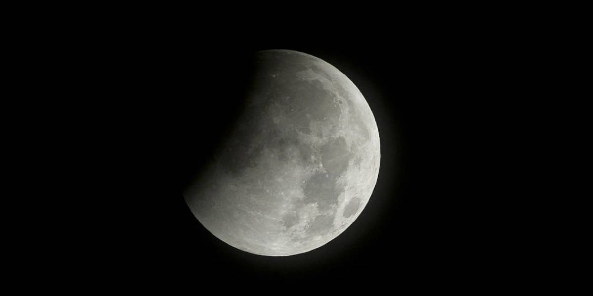 ¡¿Qué es eso?! Hallaron una cosa gelatinosa en el lado oculto de la Luna y nadie sabe de qué se trata
