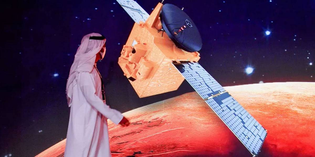  Emiratos Árabes Unidos lanza misión espacial a Marte con éxito 