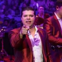 Ex vocalista de La Arrolladora banda el Limón, vende comida para sobrevivir