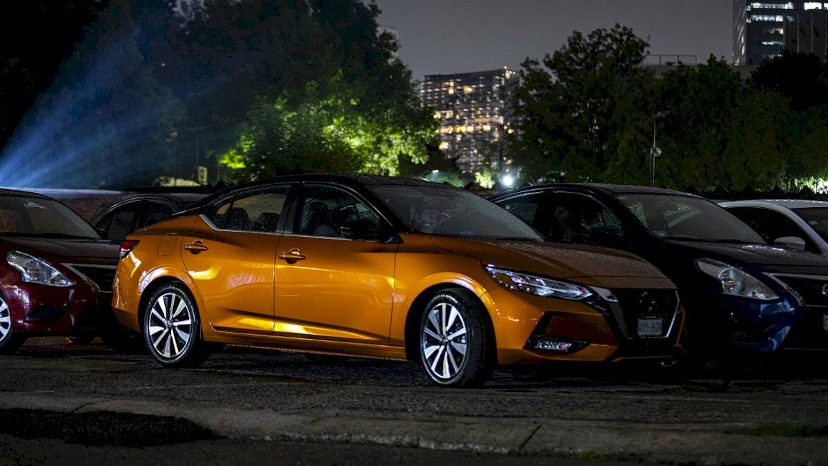 Nissan invitó a clientes y empleados al autocinema