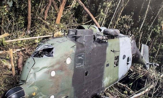 Nueve muertos tras caída de helicóptero militar en Colombia