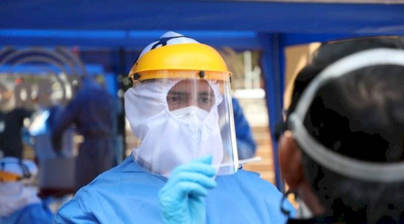 Municipio de Quito pone en marcha estrategia para atención a pacientes con sintomatología covid-19, con la instalación de 10 estaciones