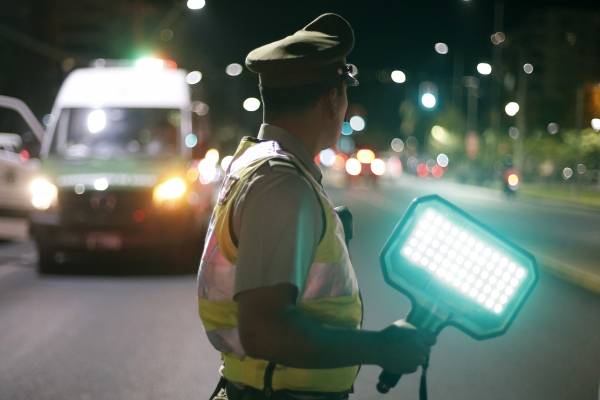 Carabineros detuvo a 15 personas por realizar videoclip en Cerro Navia