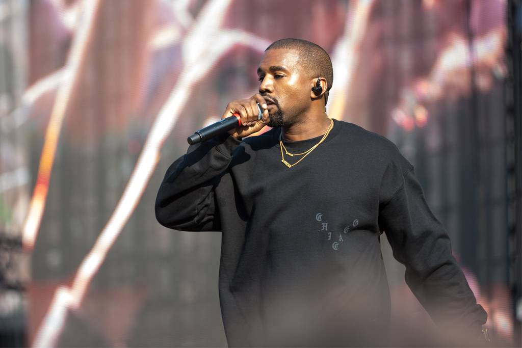 Kanye West recibió el apoyo de Elon Musk, pero luego lo perdió. Kanye West recibió el apoyo de Elon Musk, pero luego lo perdió.