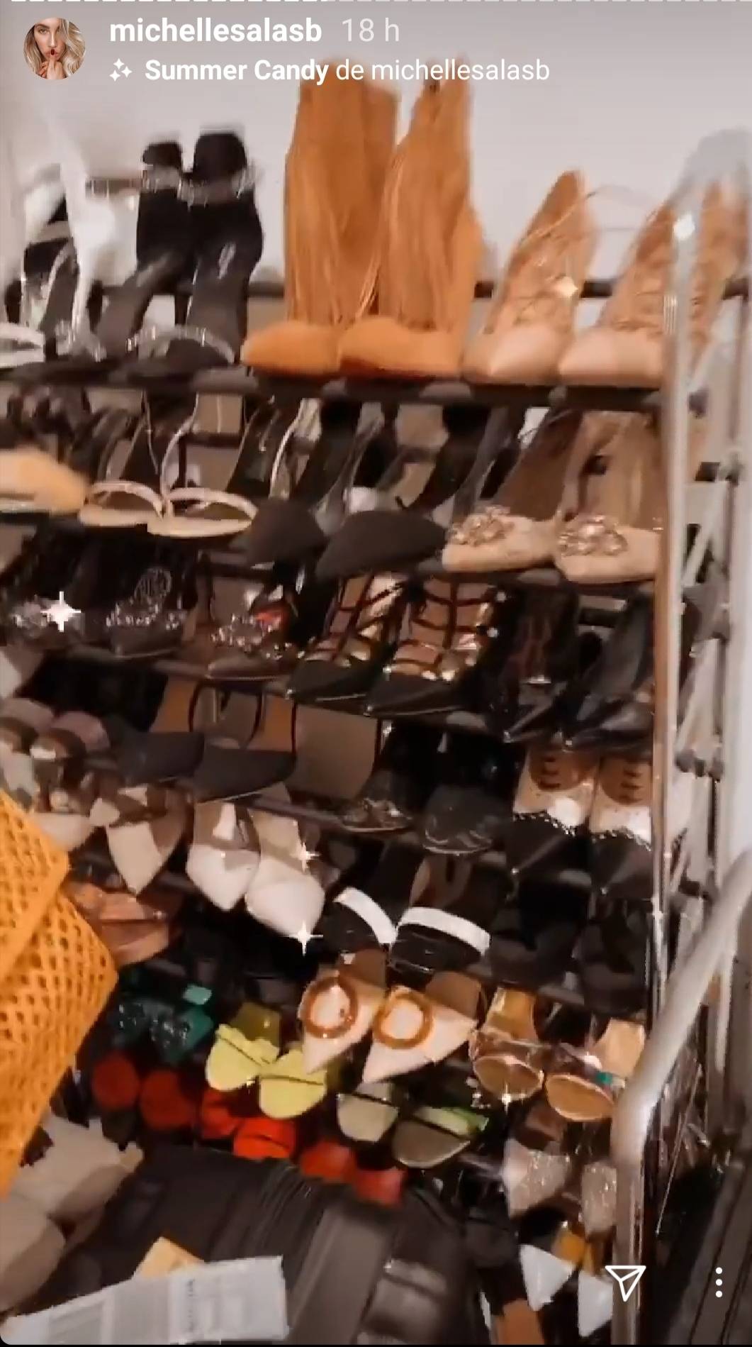 Michelle Salas abrió las puertas de su lujoso apartamento en New York y muestra su vestir y la colección de zapatos de marca michelle salas