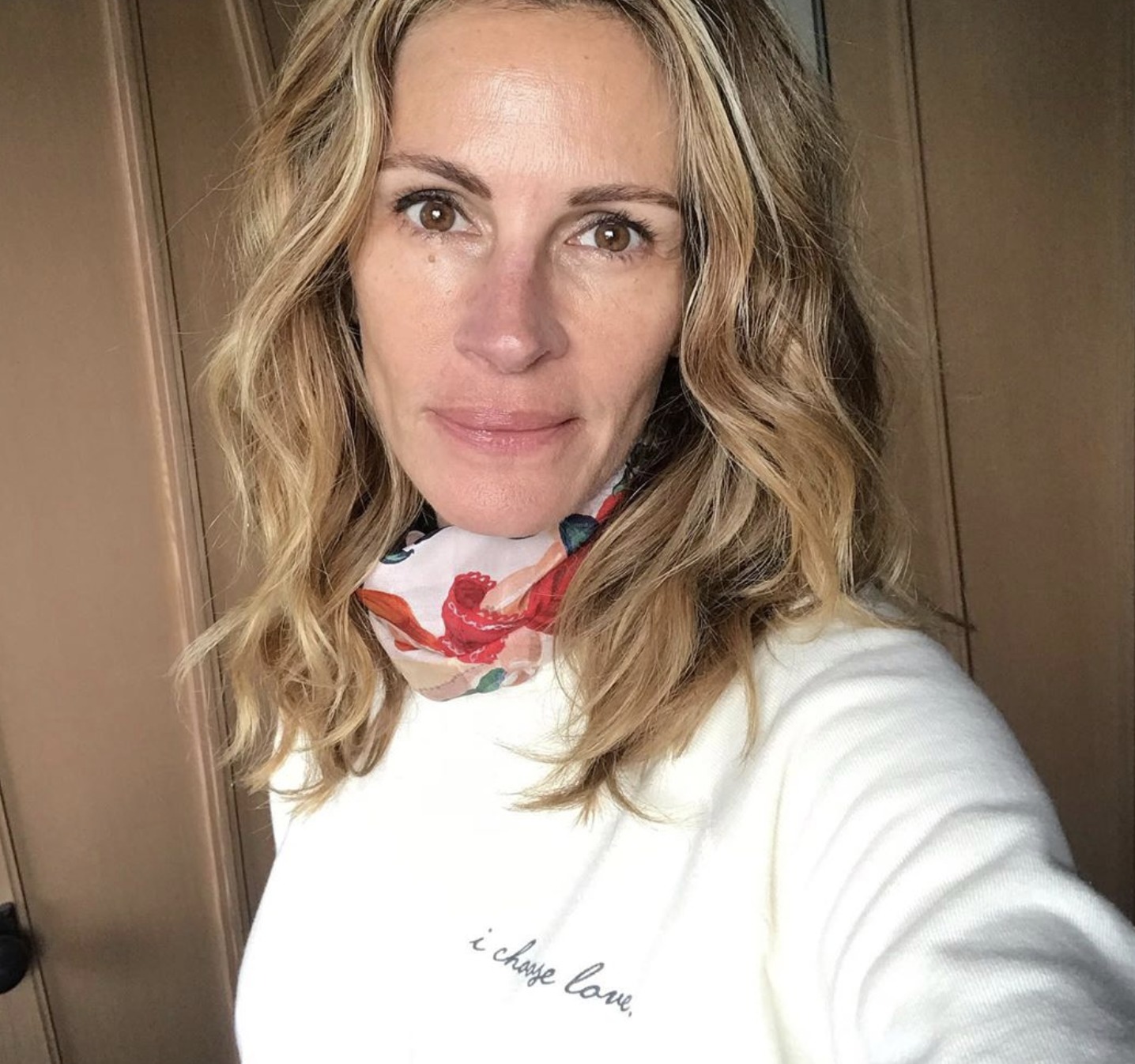 JULIA ROBERTS JULIA ROBERTS