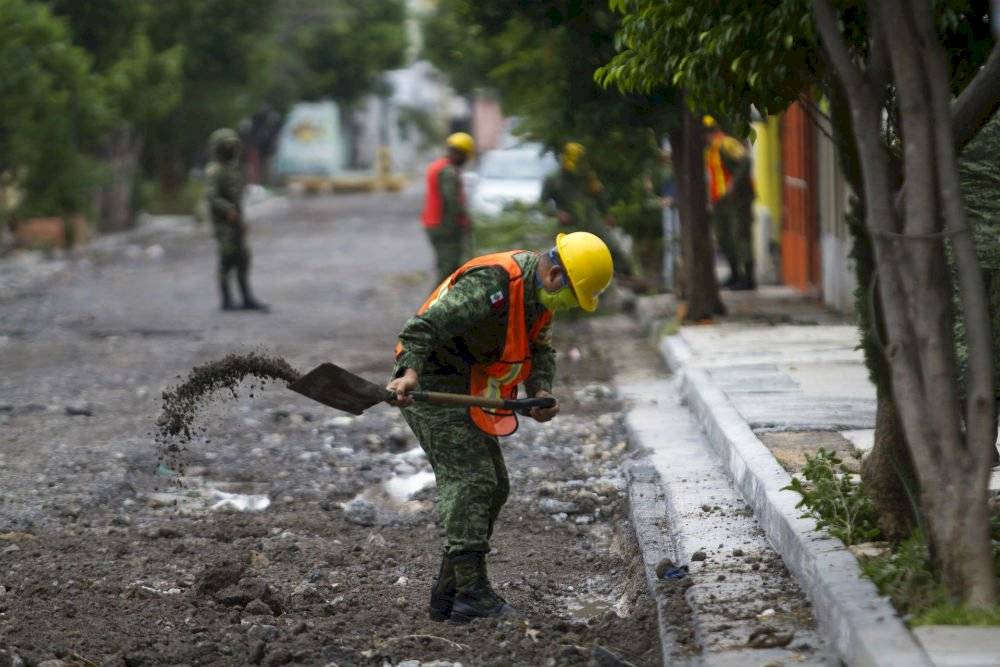 Limpieza en Nuevo León tras Hanna