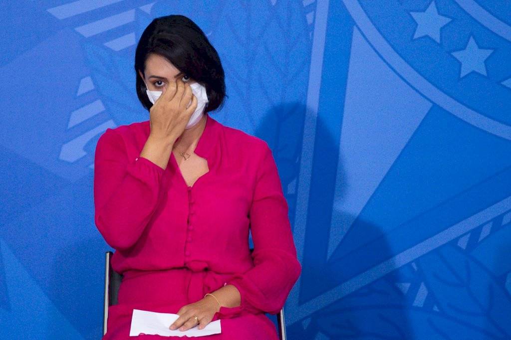 Michelle Bolsonaro durante un evento junto al presidente