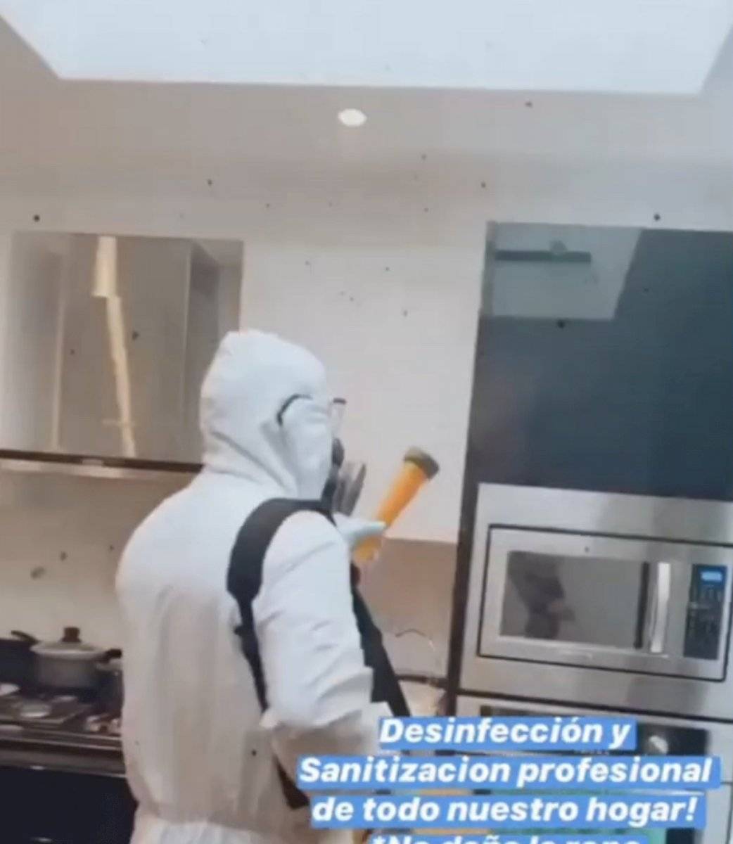 Así es la nueva casa de Carmen Villalobos con espacios decorados con gran sencillez