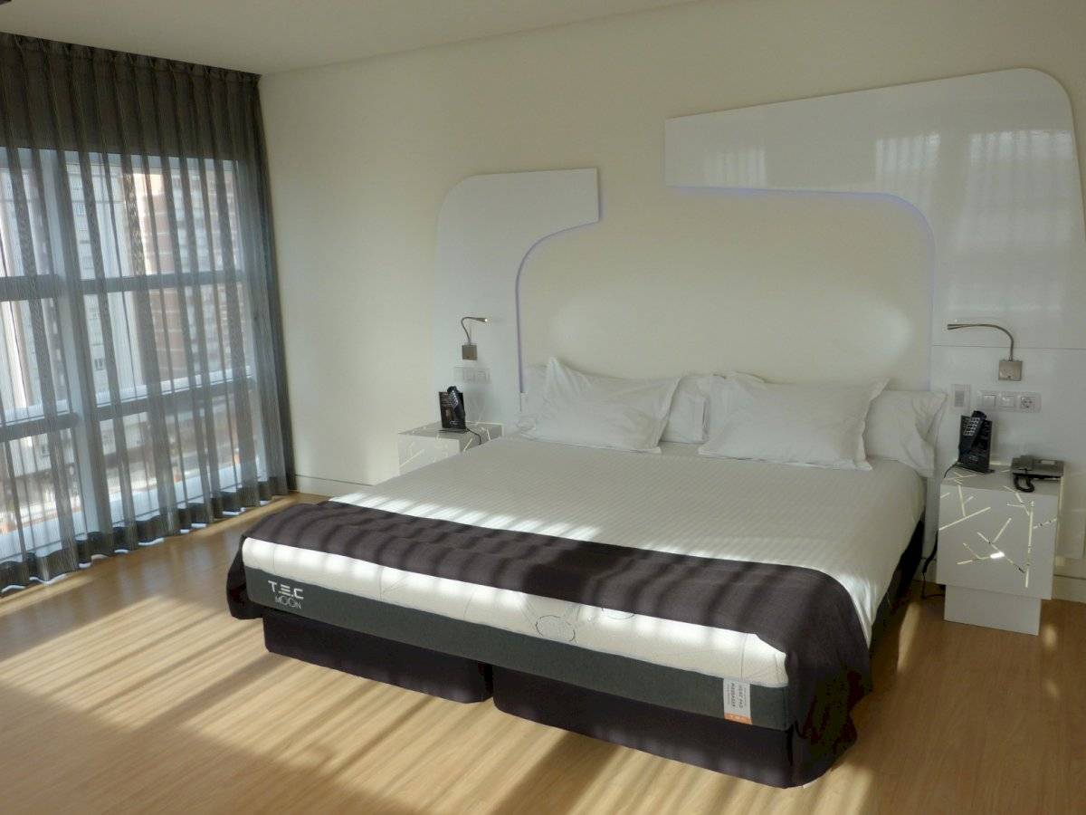 Cama