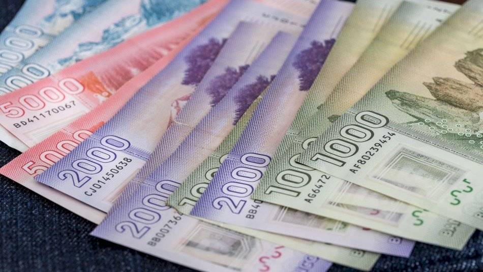 dinero plata lucas bono