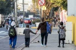 Papás no deben pagar cuotas para inscribir a sus hijos al próximo ciclo escolar