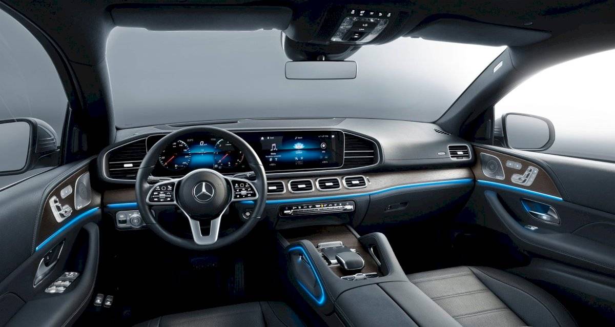 mercedesbenzgls5-cf62b1e48b696441c0ff16e29b93a91b.jpg